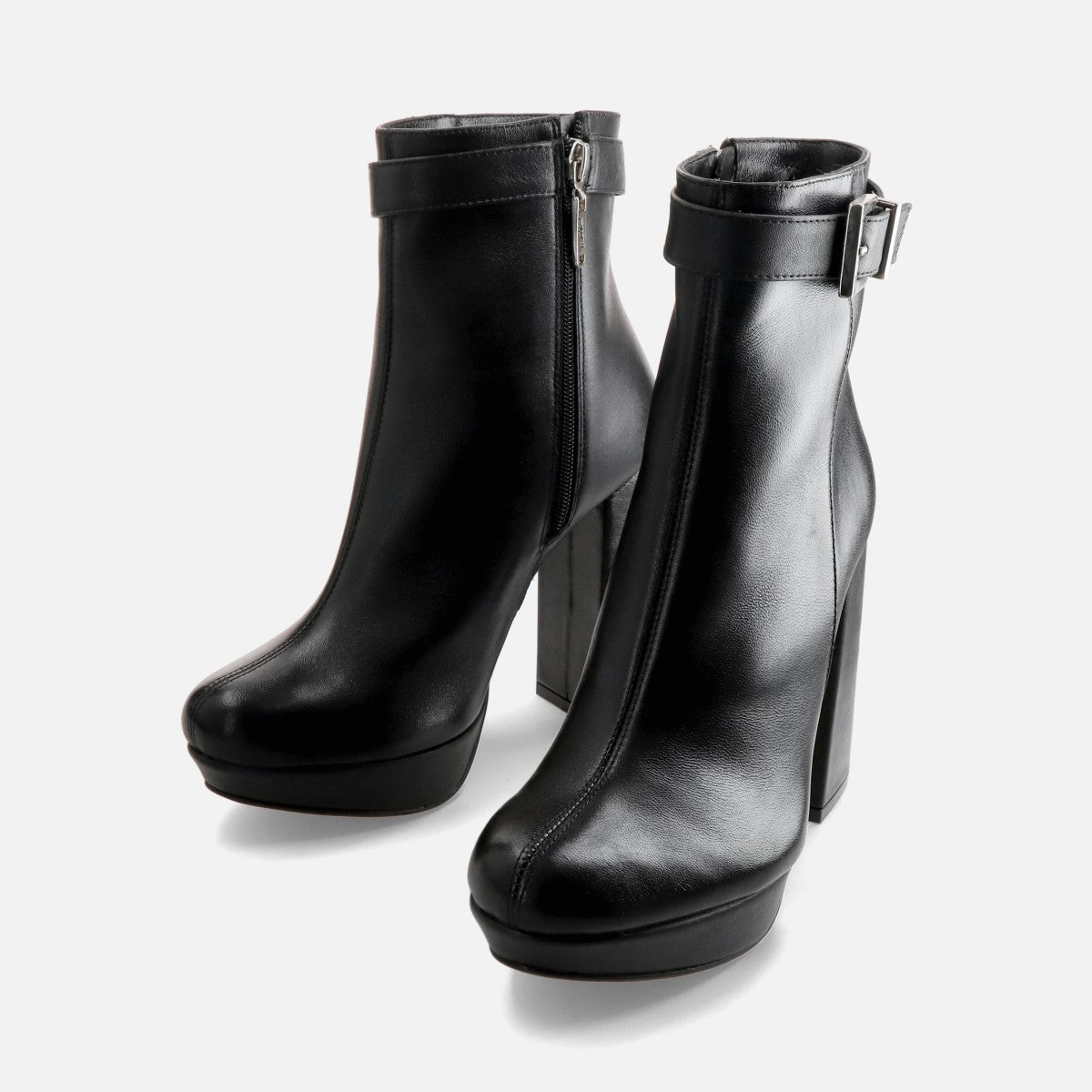 Calzado para dama Botín LISBOA26 | 0WJ001