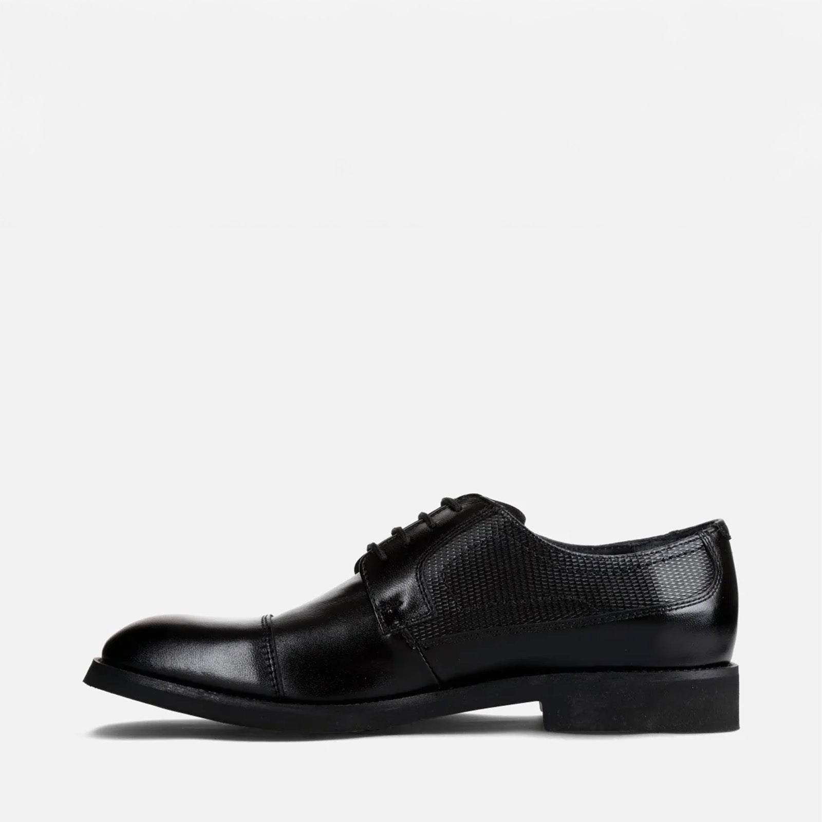 Calzado para caballero Oxford LUSAKA01 | 009L01